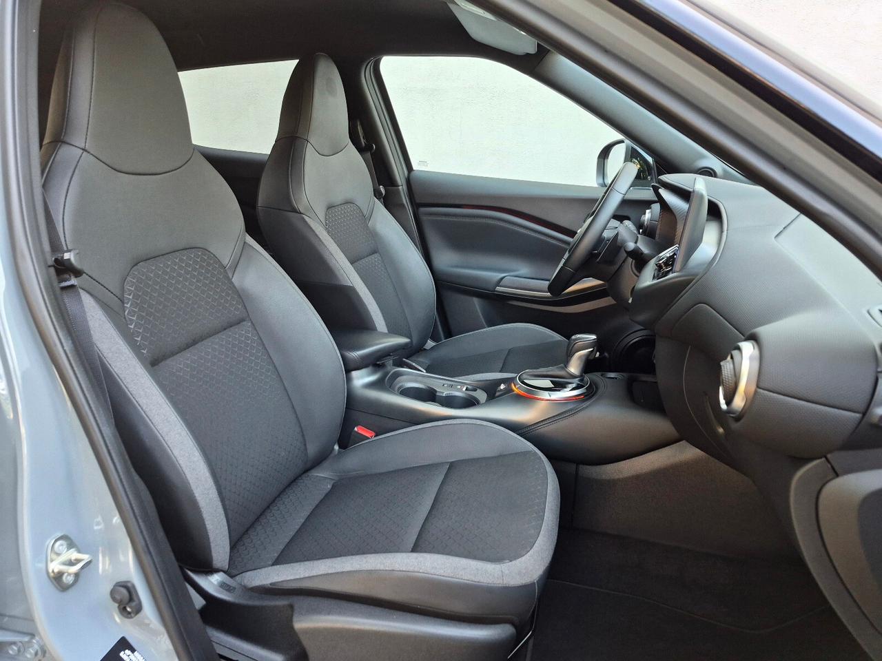 Nissan Juke 1.0 DIG-T 114 CV N-Connecta Automatica