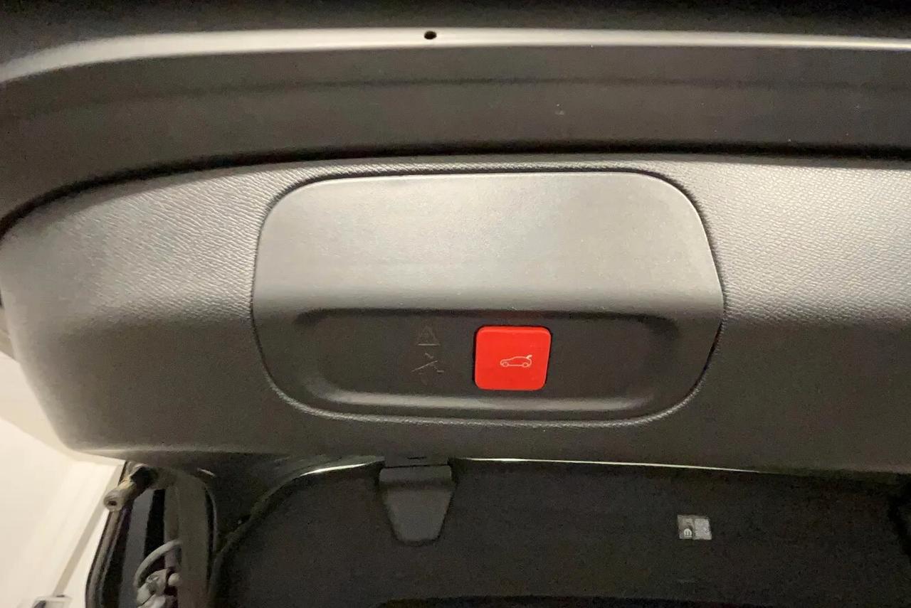 Peugeot 408 PureTech 130 S&S EAT8 GT