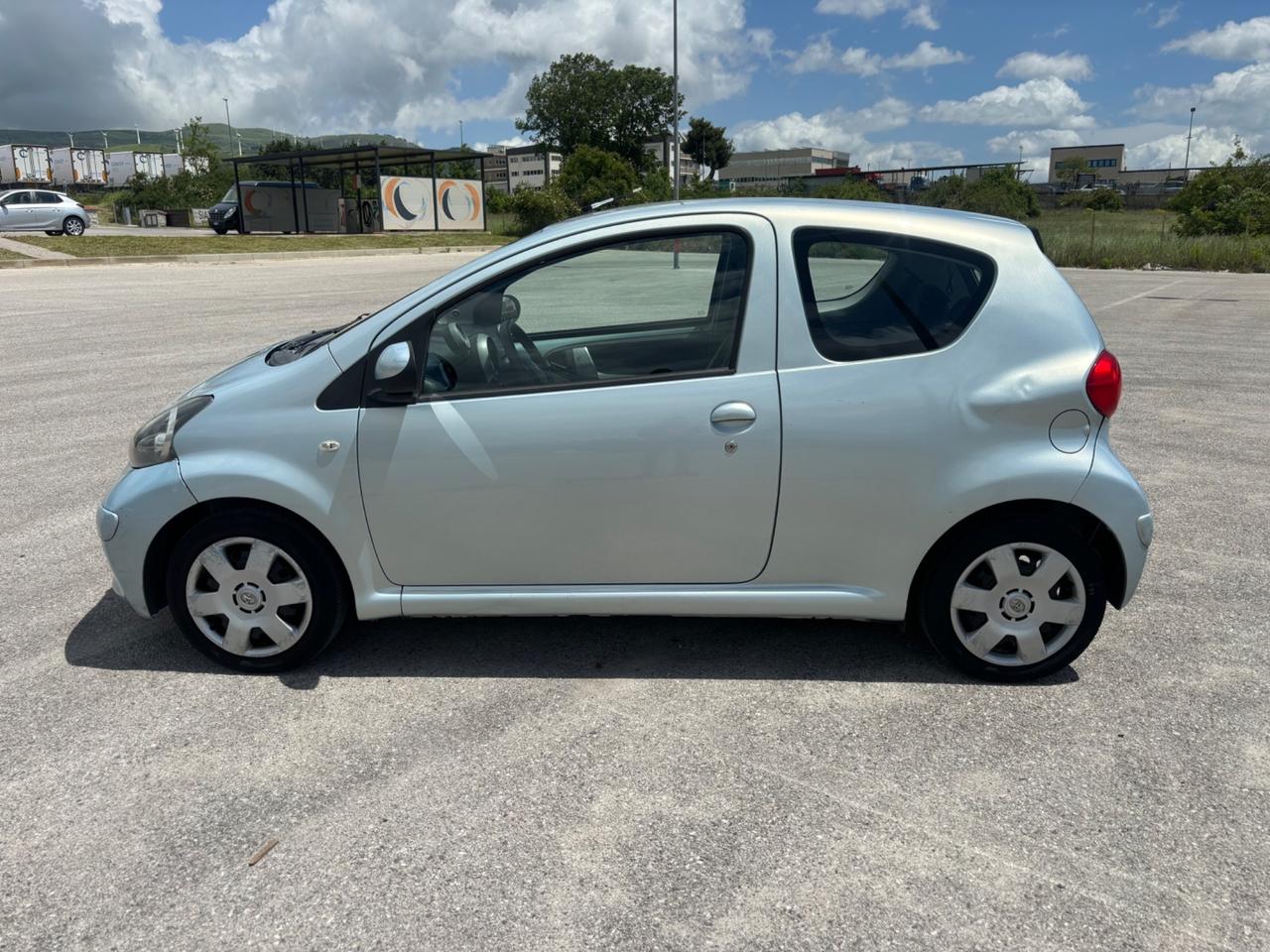 Toyota Aygo 1.0 12V VVT-i 3 porte