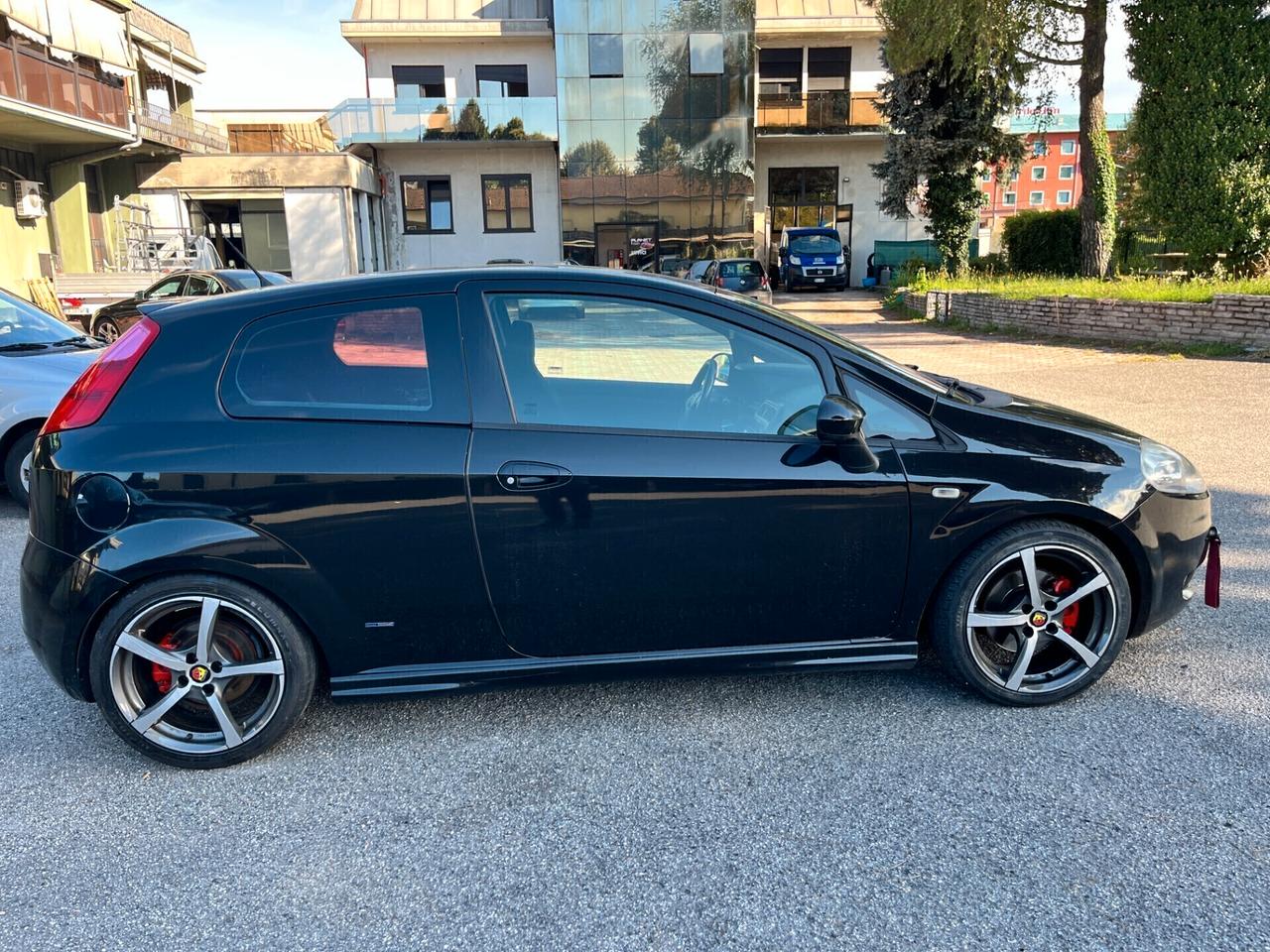 Fiat Grande Punto 1.9 MJT 130 CV 3 porte Sport