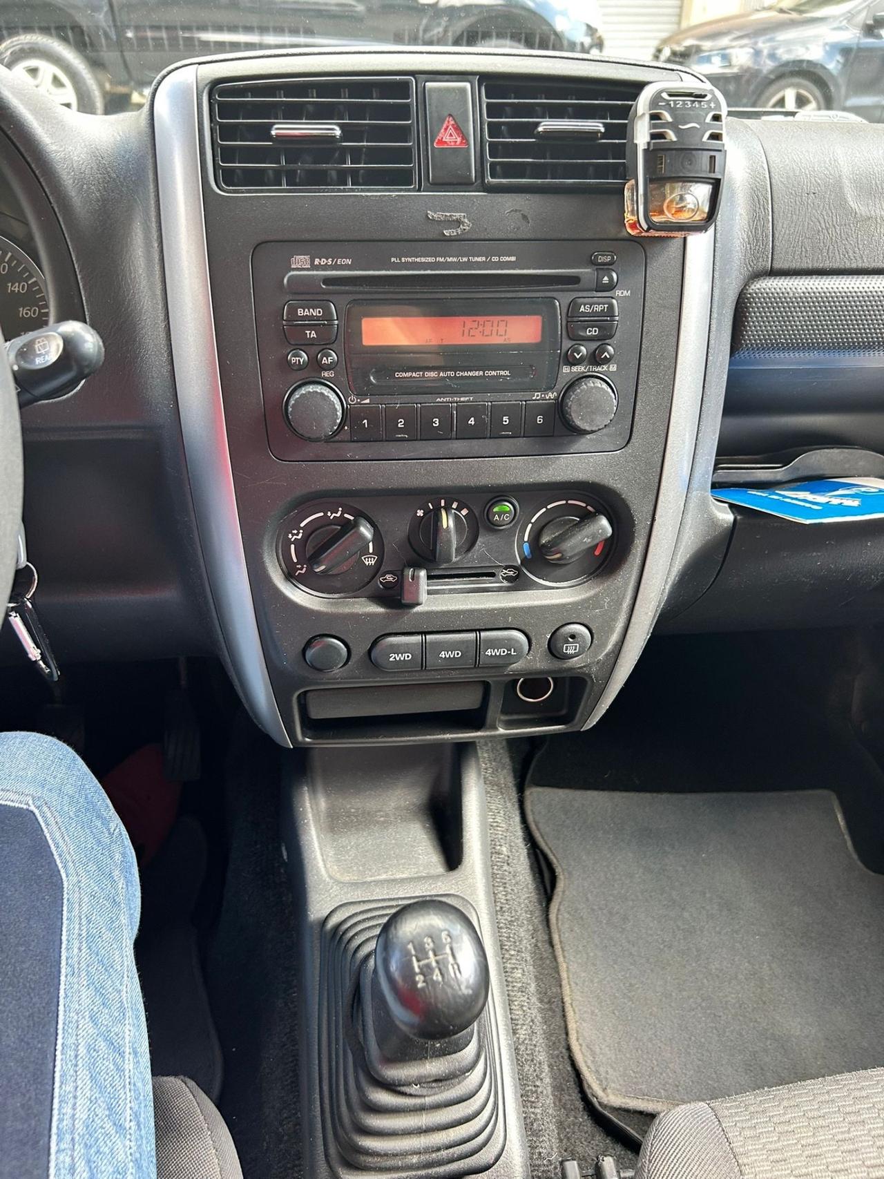 Suzuki Jimny 1.5 DDiS cat 4WD JLX