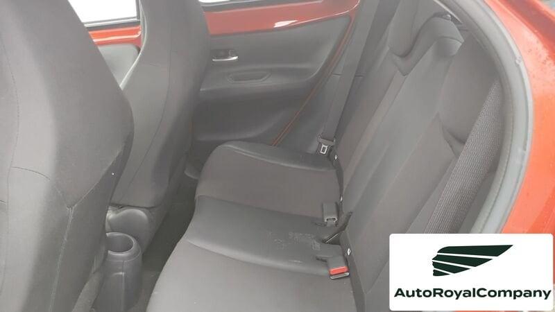 Toyota Aygo X 1.0B (72 CV) Lounge Air S-CVT