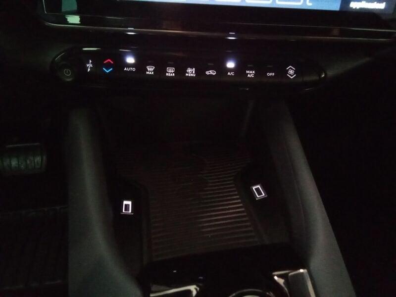 Alfa Romeo Junior Ibrida 1.2 136CV Hybrid eDCT6 ibrida