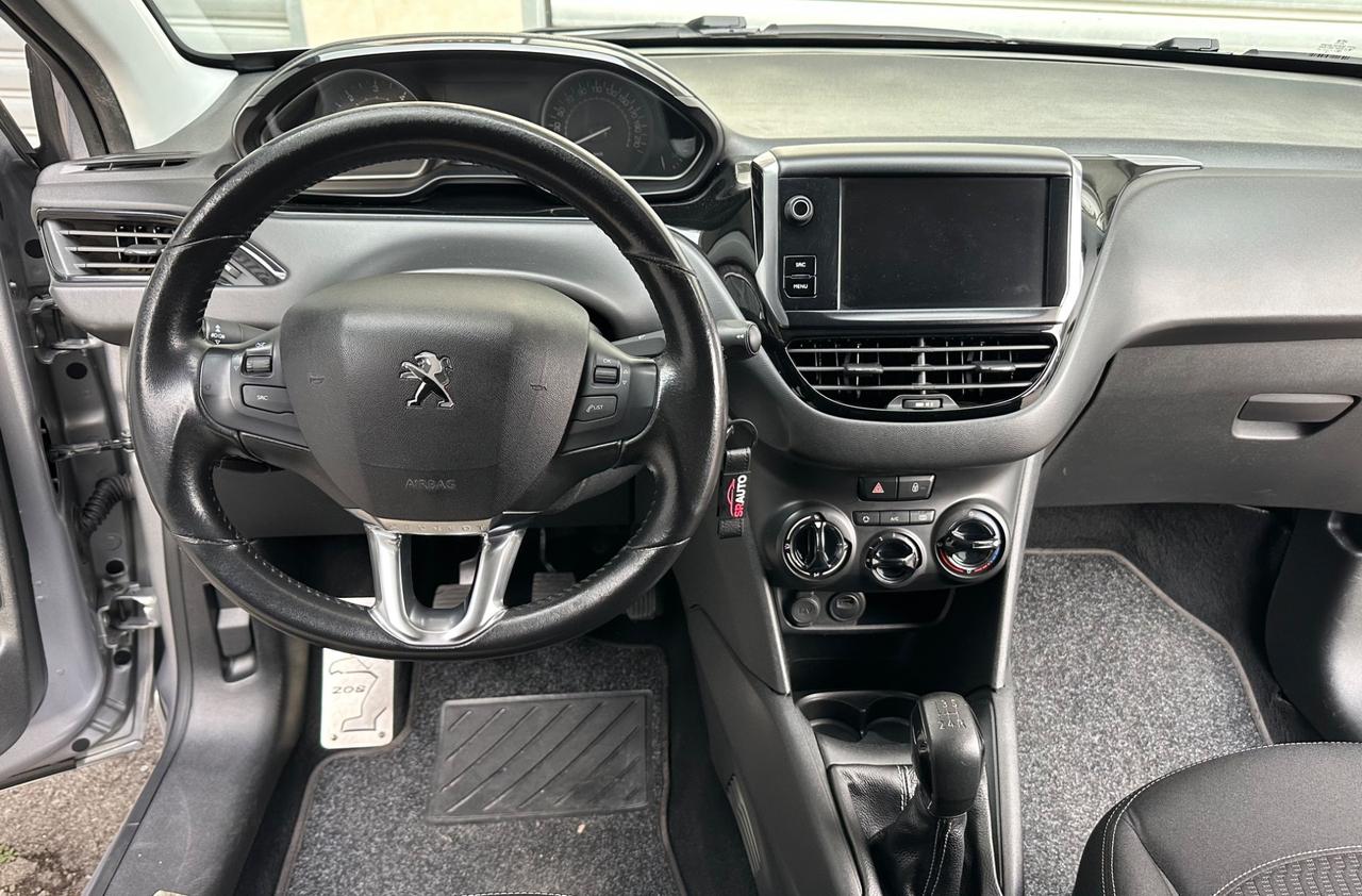 Peugeot 208 1.5 BlueHDi 100cv 5p. Allure