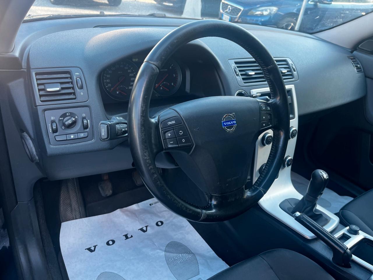 Volvo V50 D2 POLAR