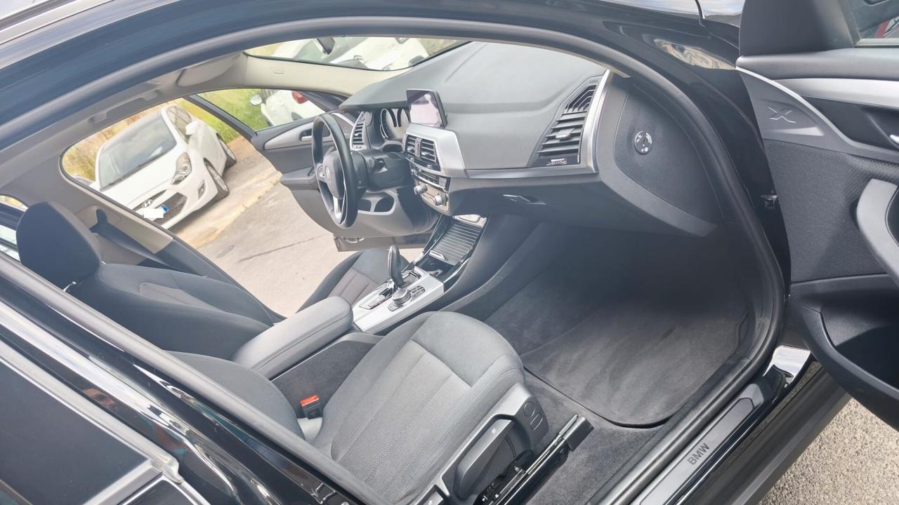 Bmw X3 xDrive20d Business Advantage