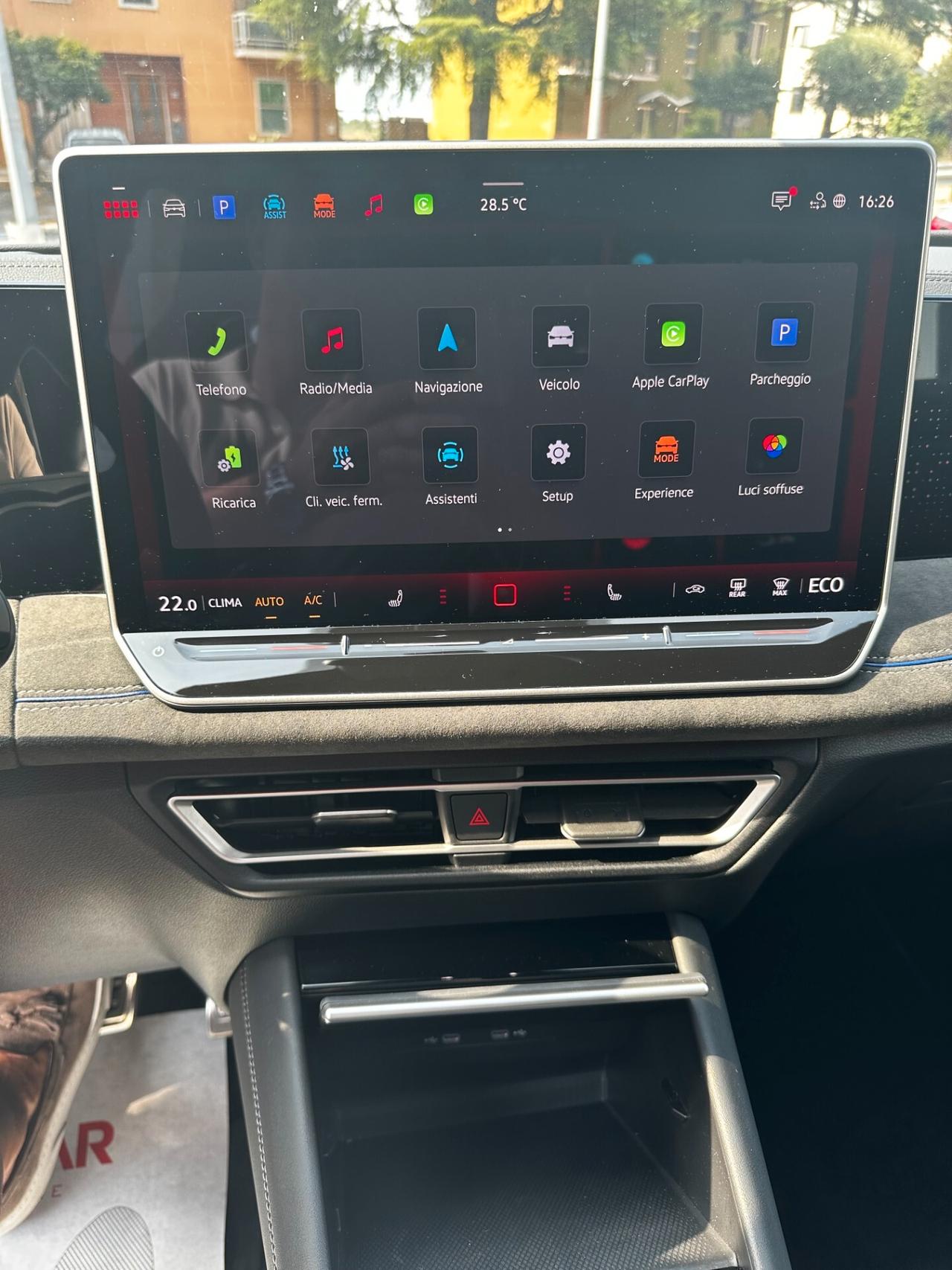 Volkswagen Tiguan III 1.5 tsi ehybrid R-Line Plus 204cv dsg / 4 ANNI DI GARANZIA