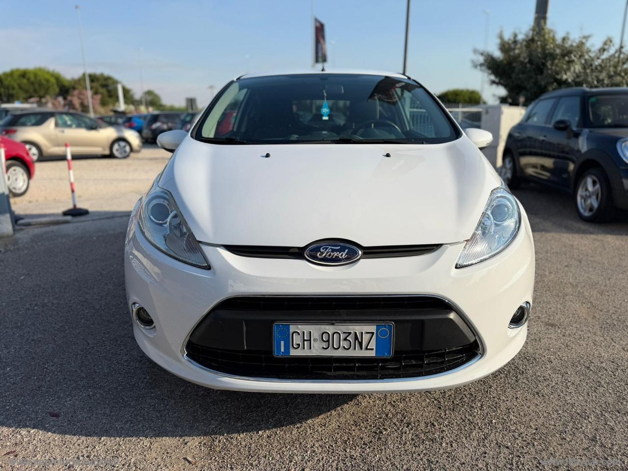 FORD Fiesta 1.2 82 CV 3p. Titanium