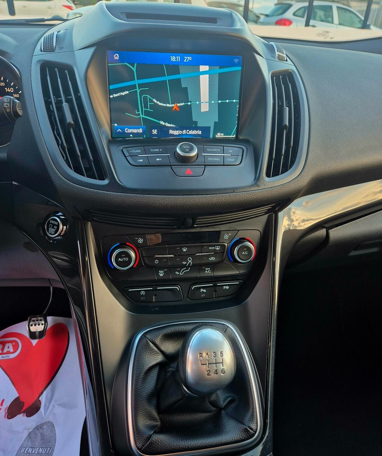 Ford Kuga 1.5 TDCI 120 CV S&S 2WD ST-Line