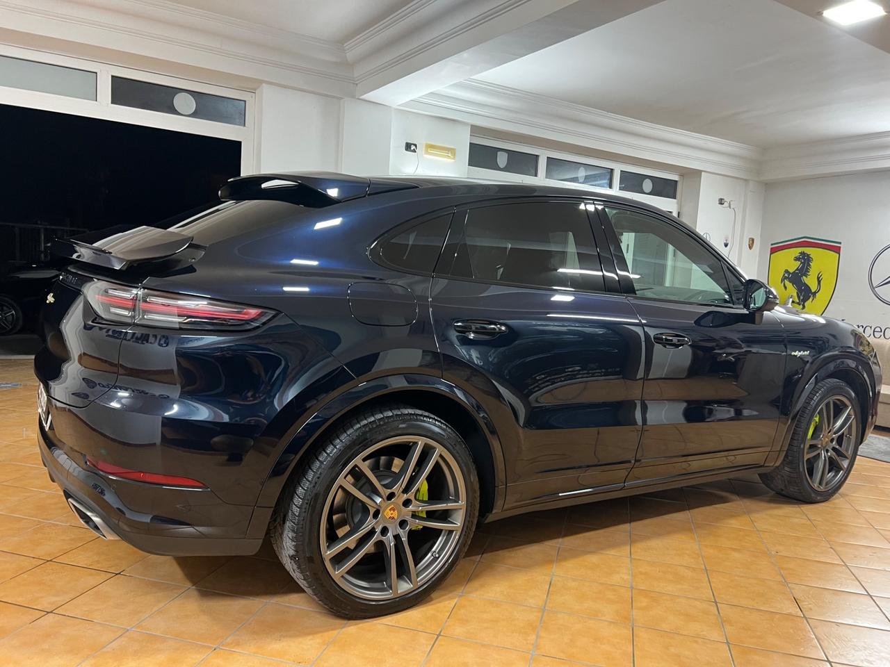Porsche Cayenne Coupé 3.0 V6 E-Hybrid