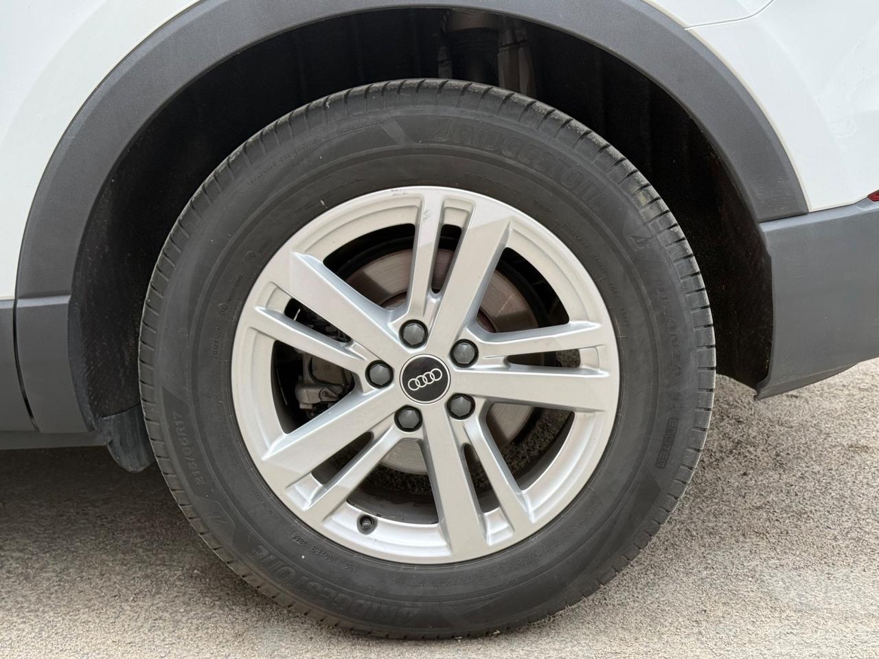 Audi Q3 35 TDI S tronic Business
