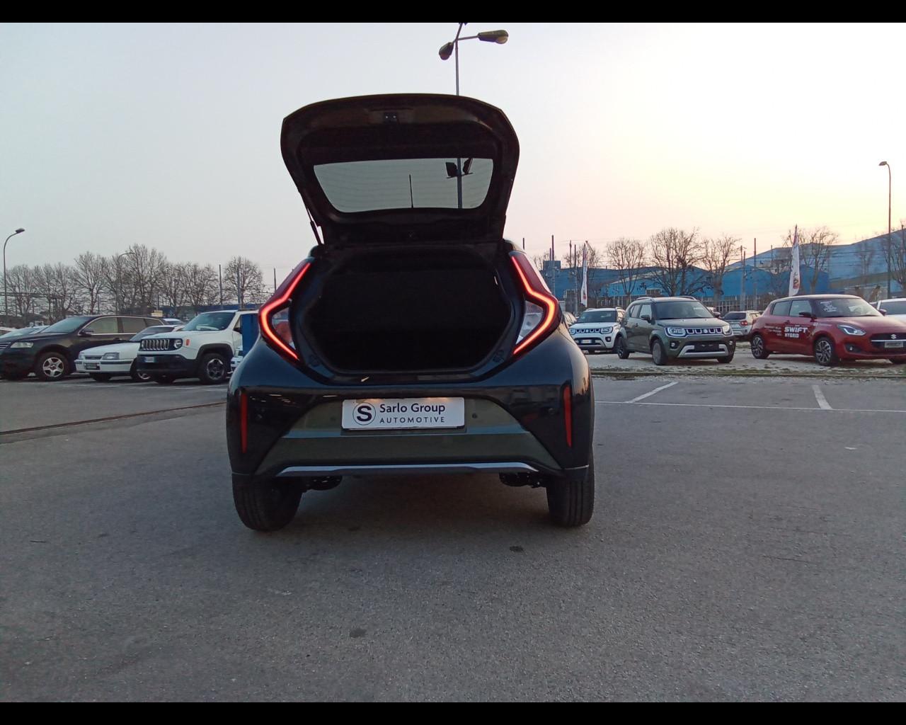 TOYOTA Aygo X Aygo X 1.0 VVT-i 72 CV 5 porte Lounge