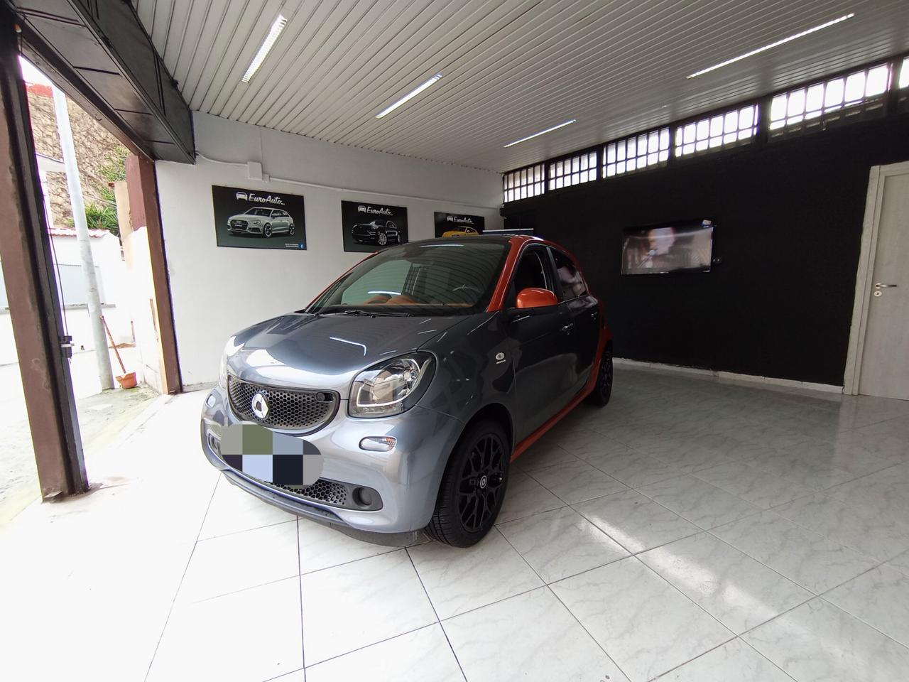 Smart ForFour 1.0 benzina 2015 CON GARANZIA