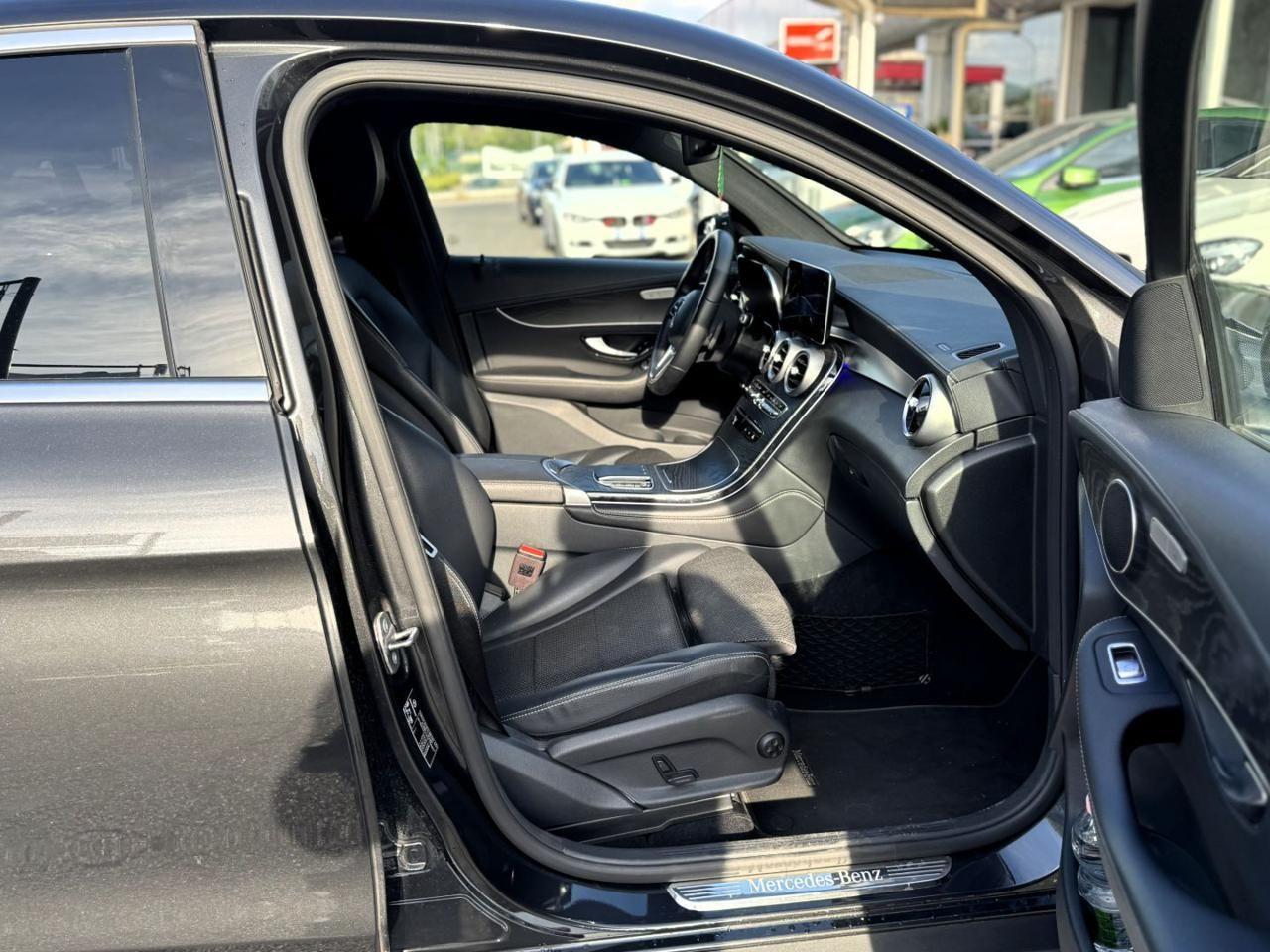 MERCEDES-BENZ GLC 300 d 4Matic Coupé Premium AMG 245cv