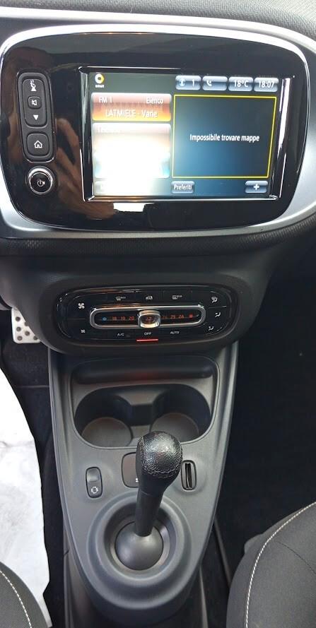 Smart ForTwo 70 1.0 twinamic Passion Tetto-Navi-Camera-R16"-Block Shaft