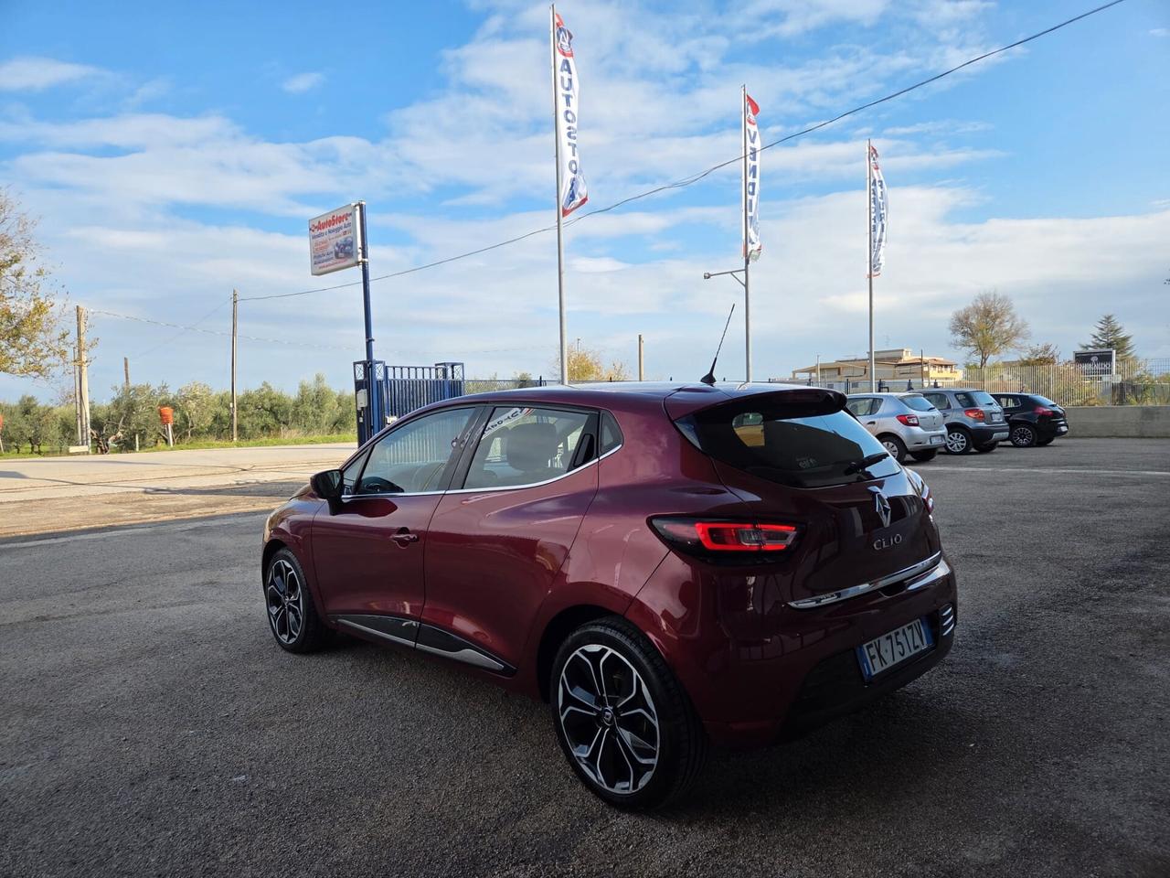 Renault Clio dCi 8V 75 CV Start&Stop 5 porte Energy Intens