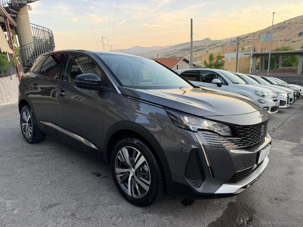 PEUGEOT 3008 BlueHDi 130 S&S EAT8 Allure