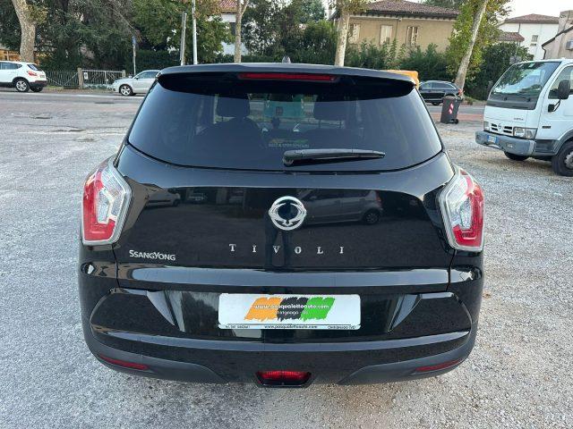 SSANGYONG Tivoli 1.6d 2WD BLACK EDITION
