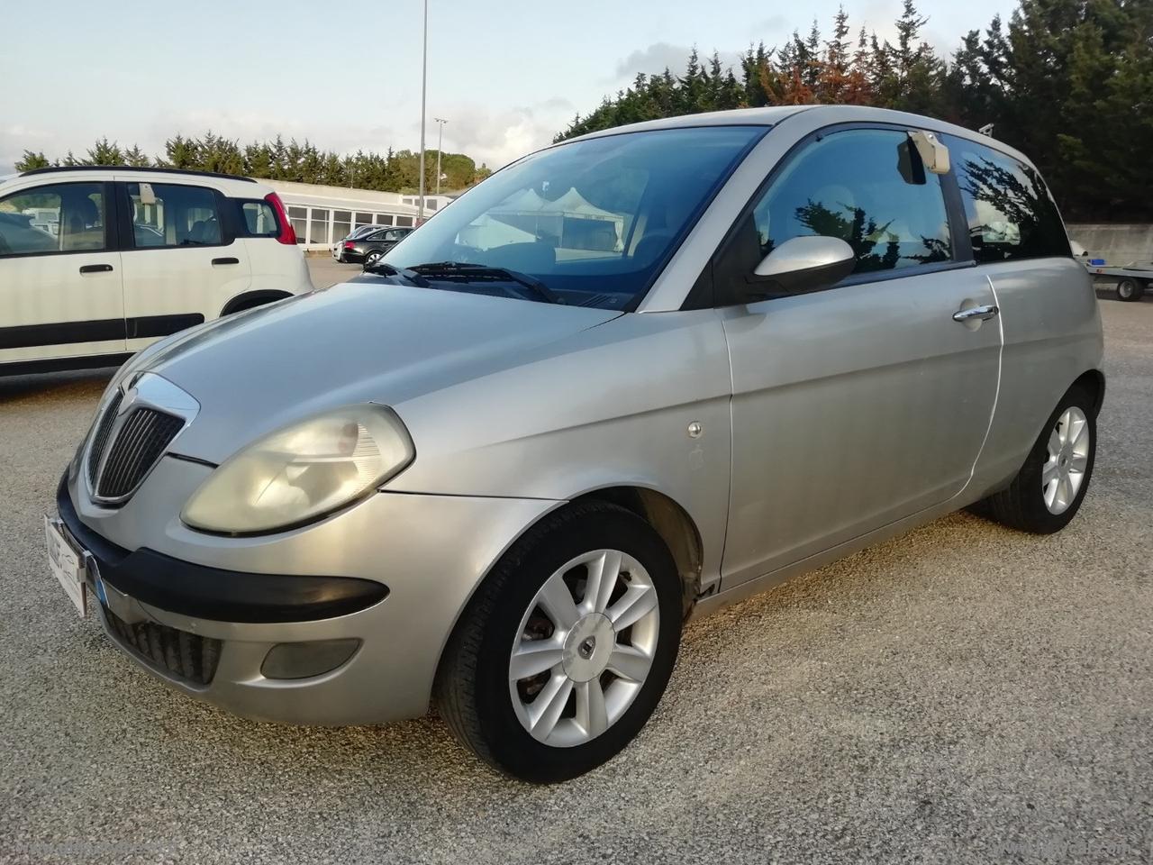 LANCIA Ypsilon 1.3 MJT 16V Oro