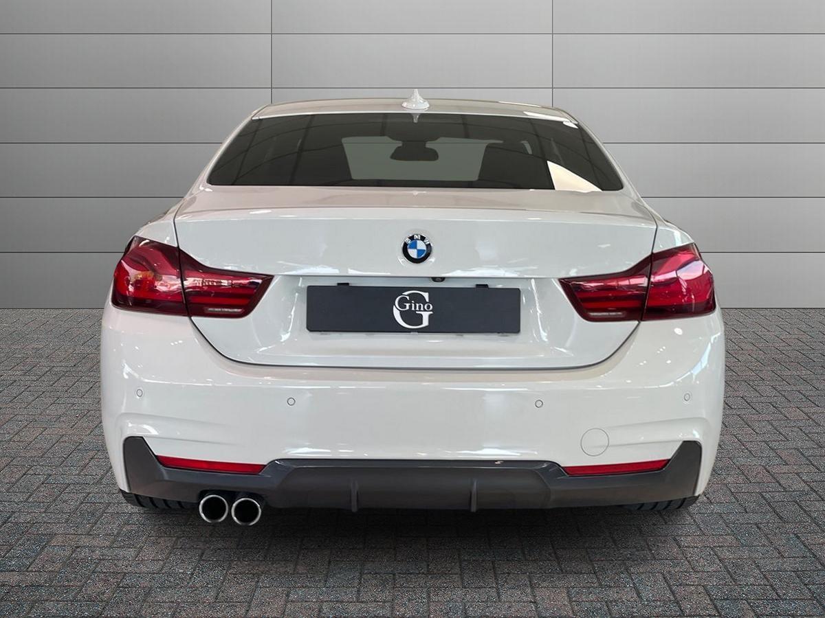 BMW Serie 4 F32 2017 Coupe - 420d Coupe Msport auto