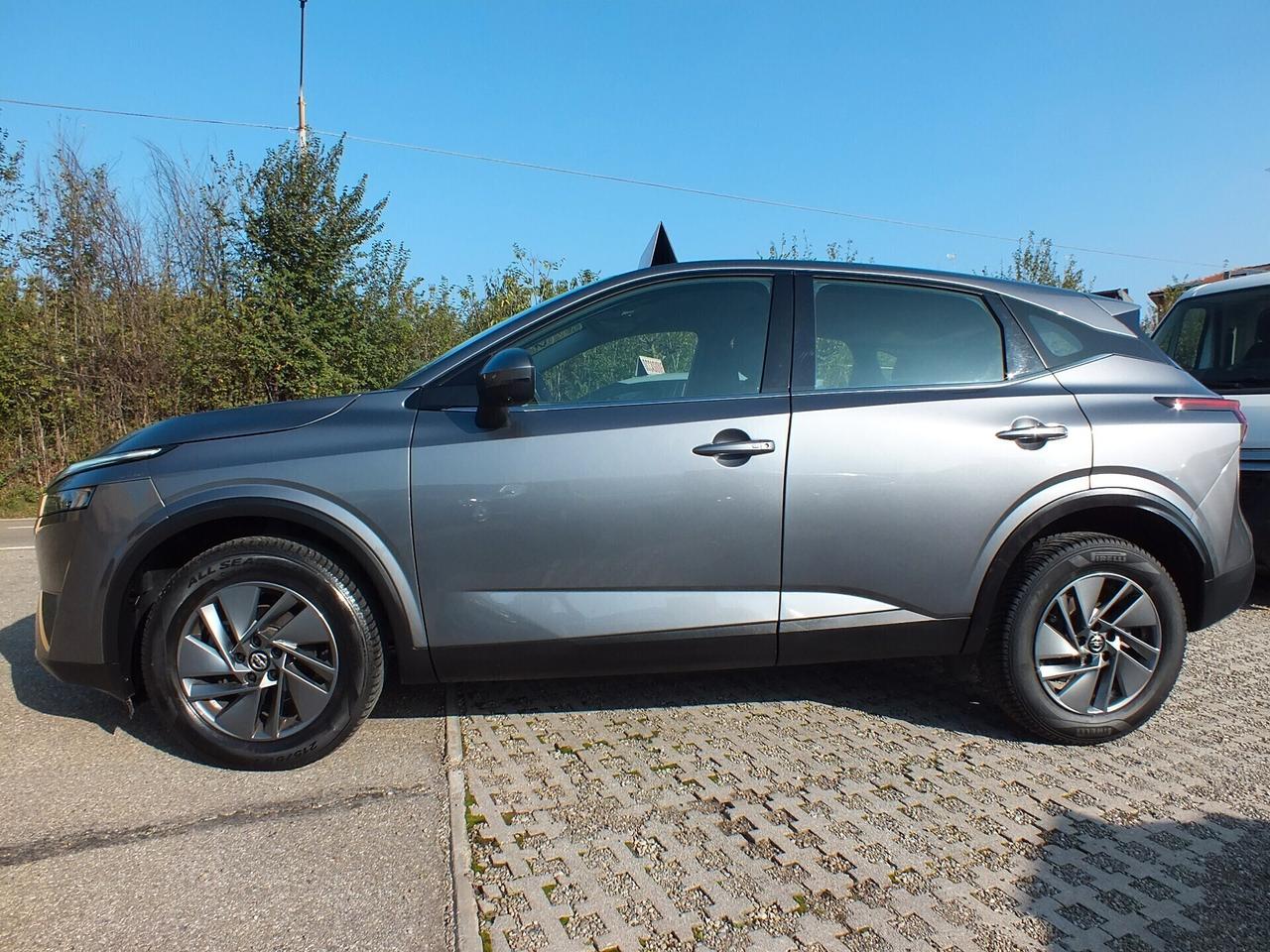 NISSAN QASHQAI MHEV 140 CV AUTOCARRO N1