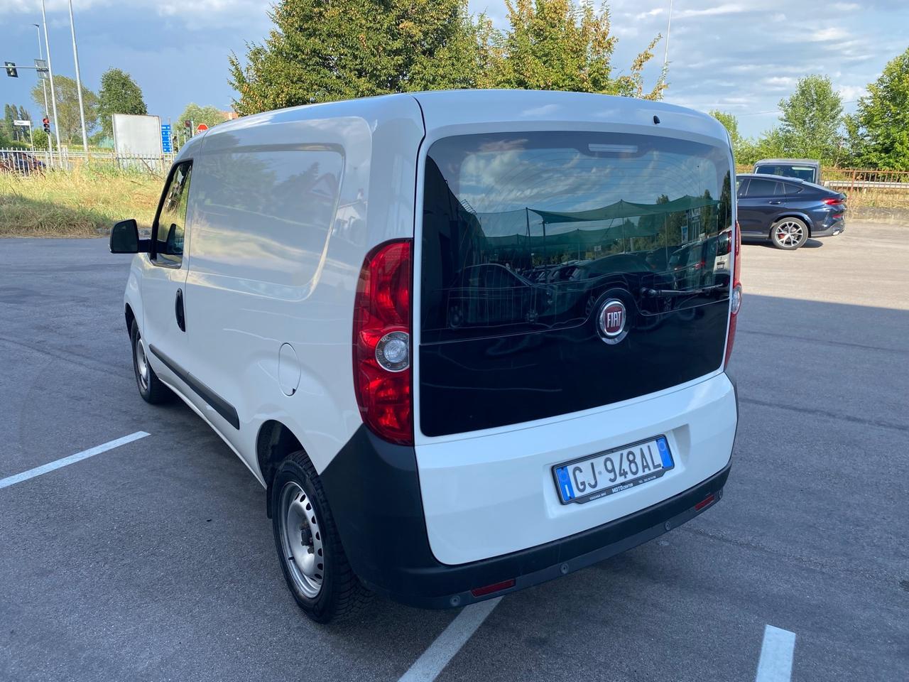 Fiat Doblo 1.6 MJT 90CV S&S PL-TN Cargo Maxi Easy
