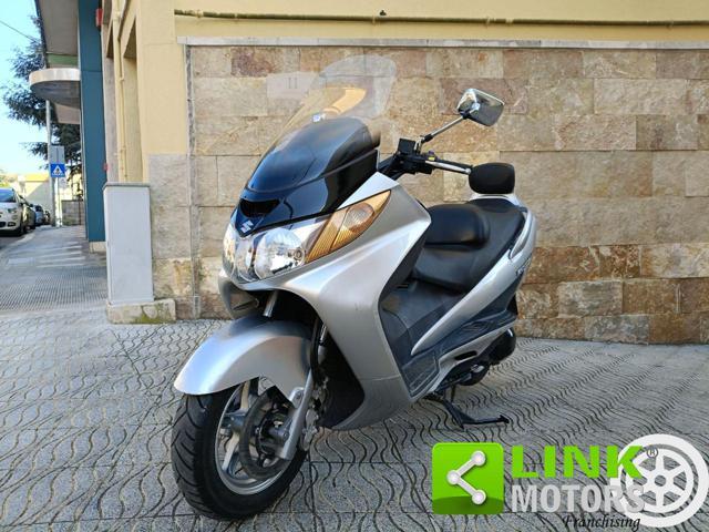 SUZUKI Burgman AN 400 S