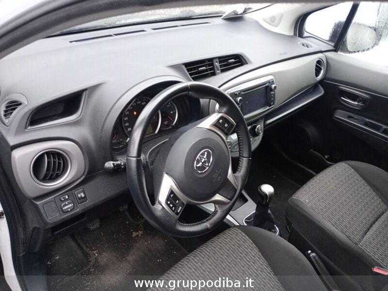 Toyota Yaris 5p 1.0 lounge s/cl