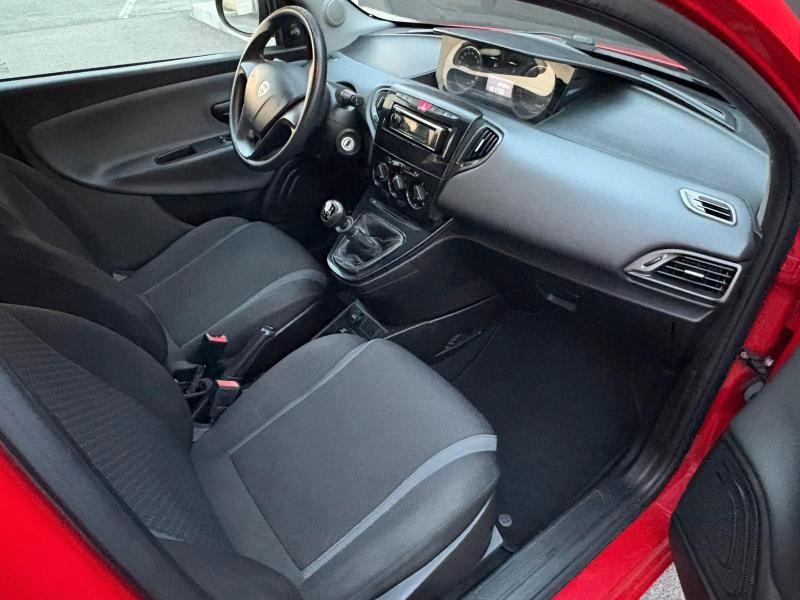 Lancia Ypsilon 5 Porte 1.2 BENZ/GPL Gold 69cv OK NEOPATENTATI