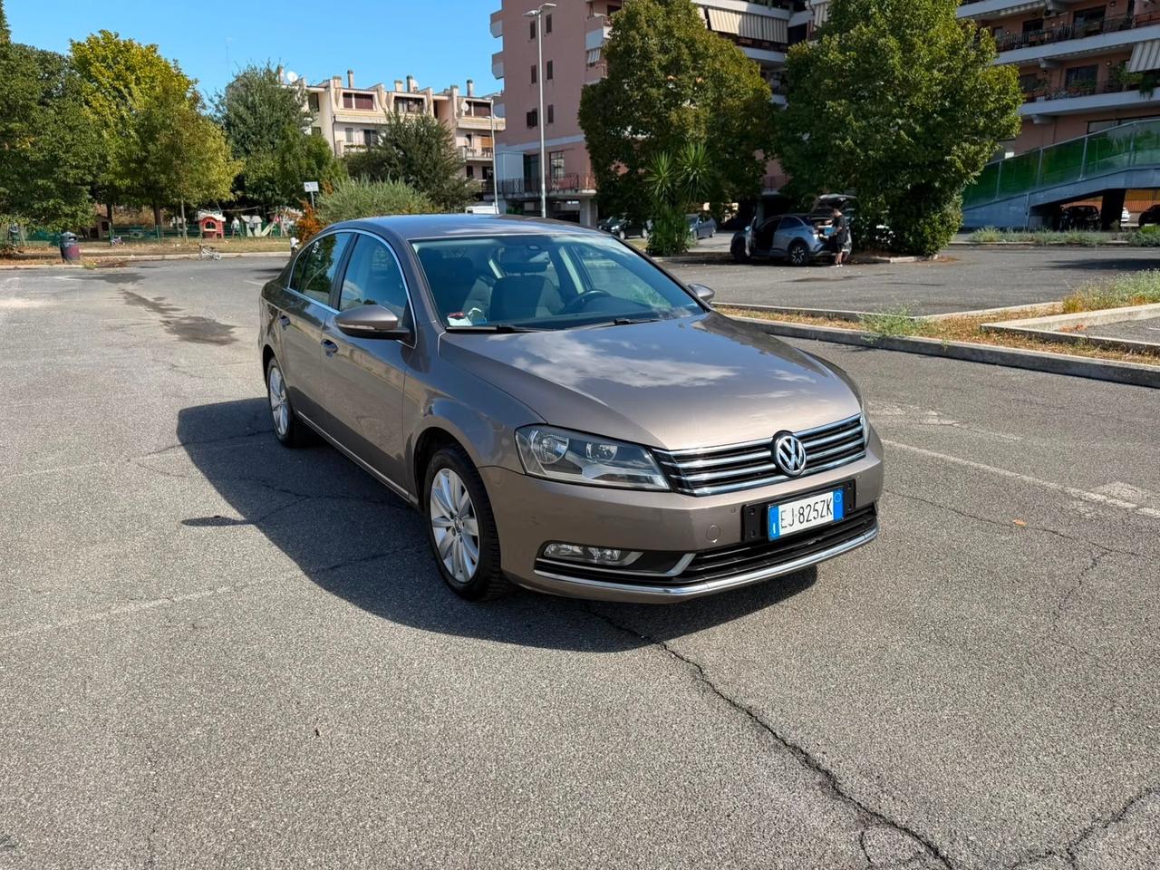 Volkswagen Passat 2.0 TDI Highline BlueM. Tech.