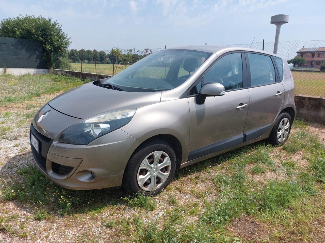 Renault Scenic Scénic 1.5 dCi 110CV Confort