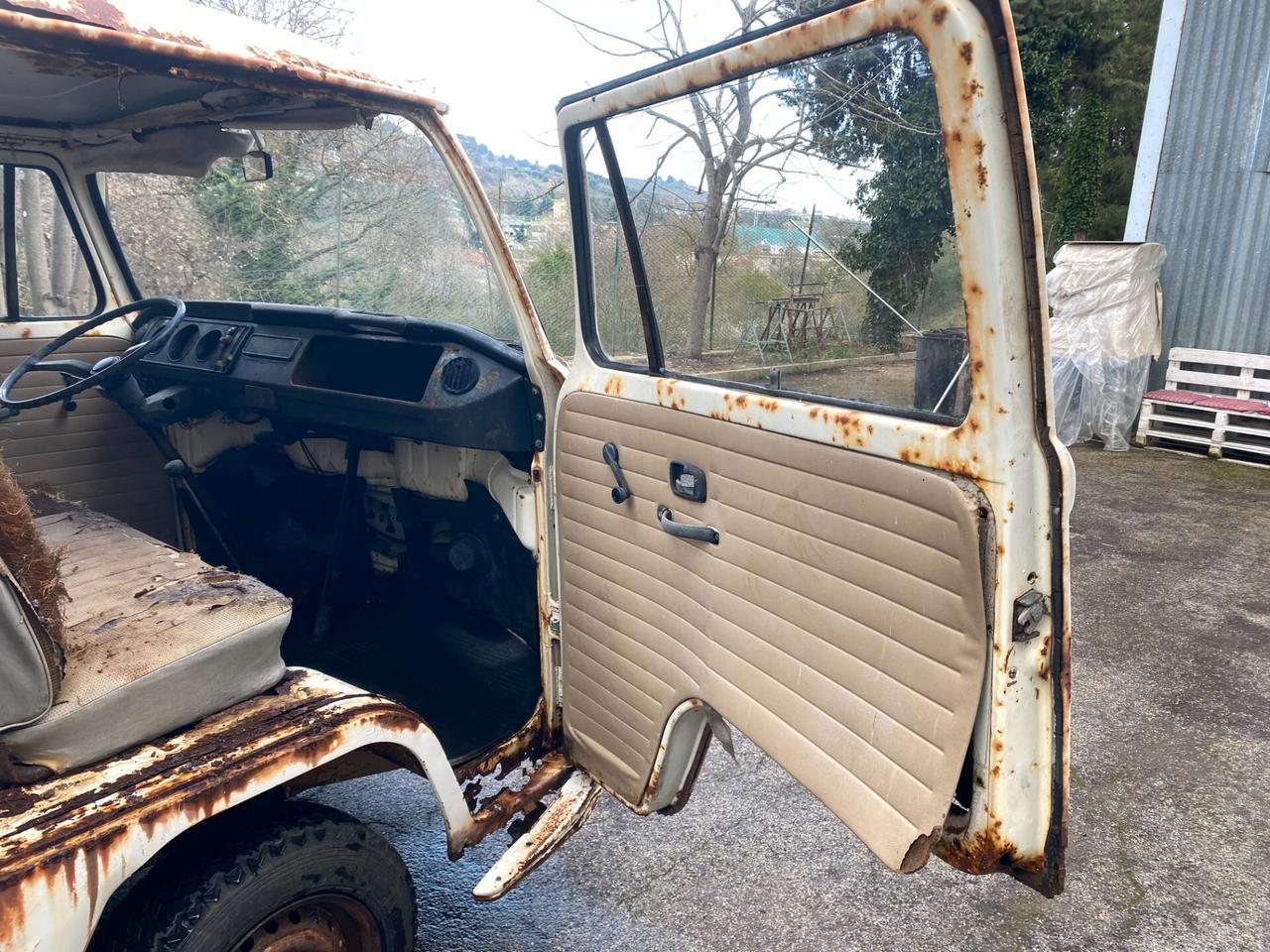 Volkswagen T2 PICK UP