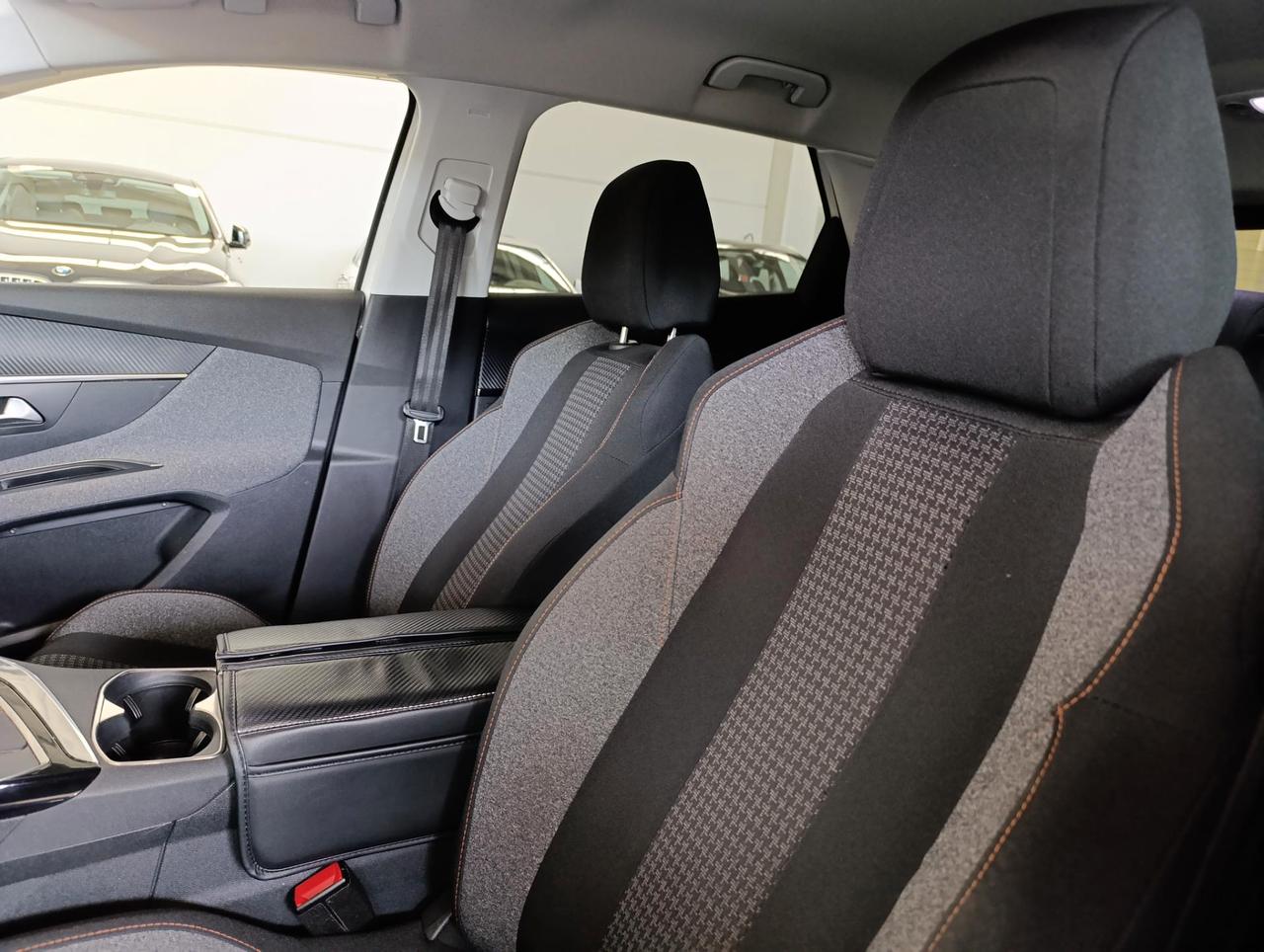 Peugeot 3008 3008 1.6 bluehdi Active s&s 120cv