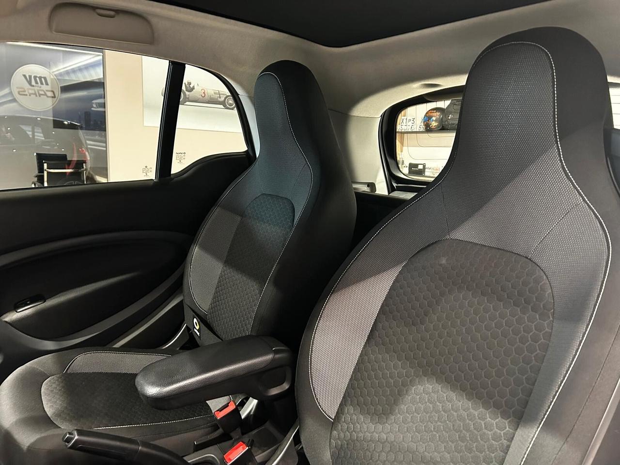 Smart ForTwo EQ Parisblue (41 kW)