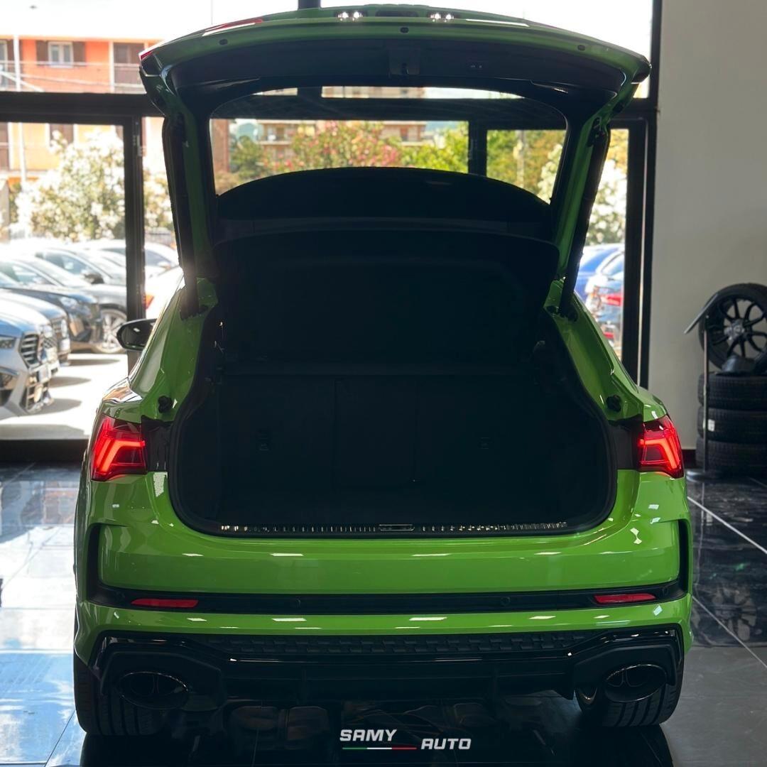 Audi RS Q3 Audi RS Q3 Q3 Sportback RS 2.5 quattro s-tronic