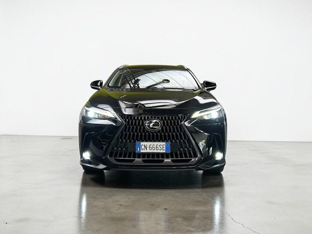 Lexus NX 2.5 Hybrid Premium 4WD e-CVT