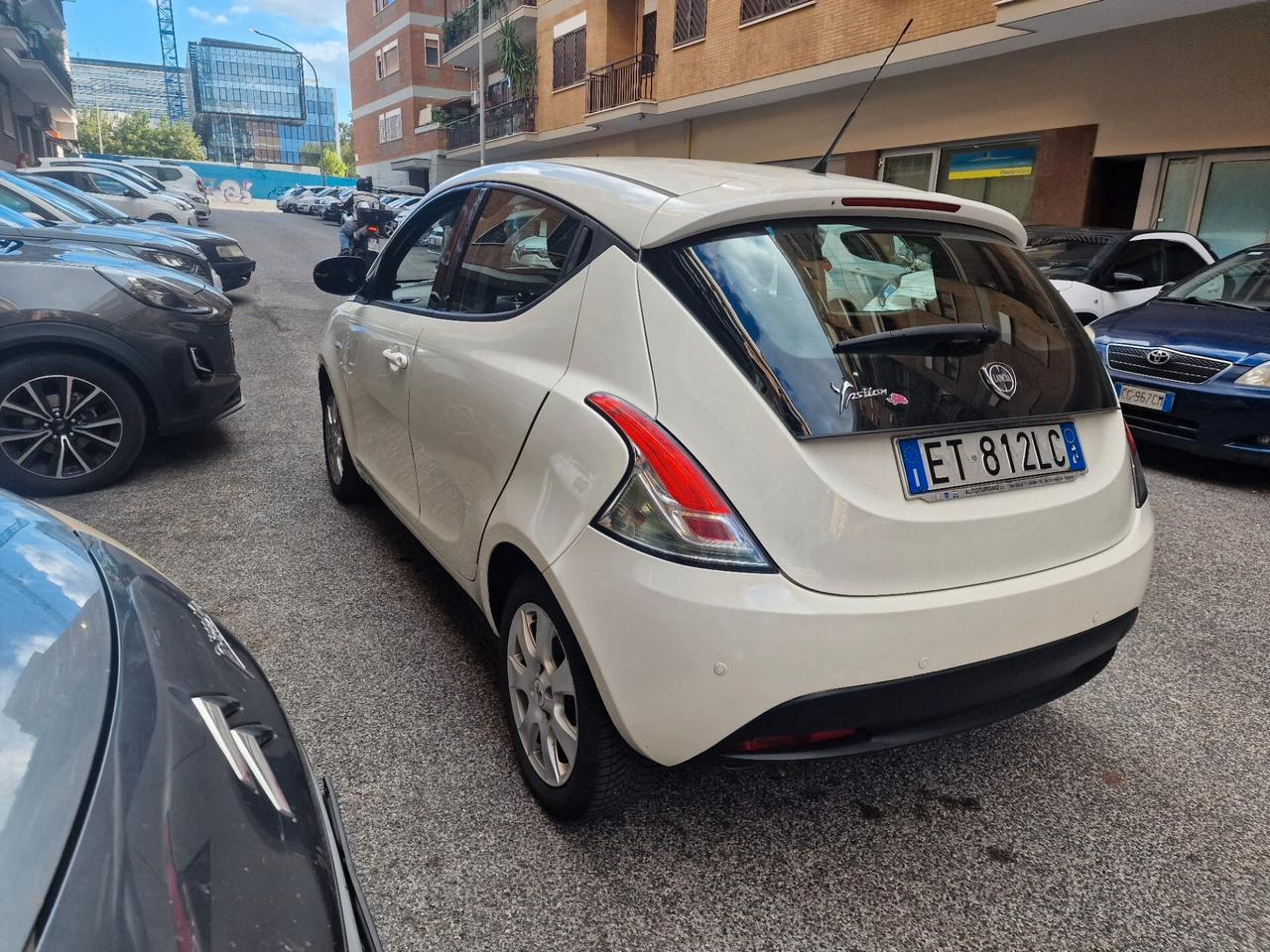 Lancia Ypsilon 1.2 69 CV 5 porte GPL Ecochic Elefantino