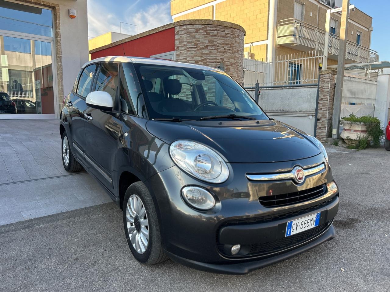 Fiat 500L 1.6 Multijet 120 CV-2016-BICOLORE