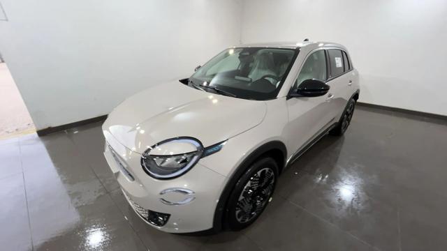 FIAT 600 Hybrid 110 CV DCT MHEV La Prima