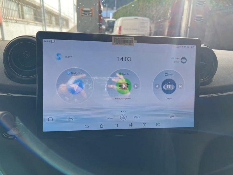 BYD DOLPHIN Design