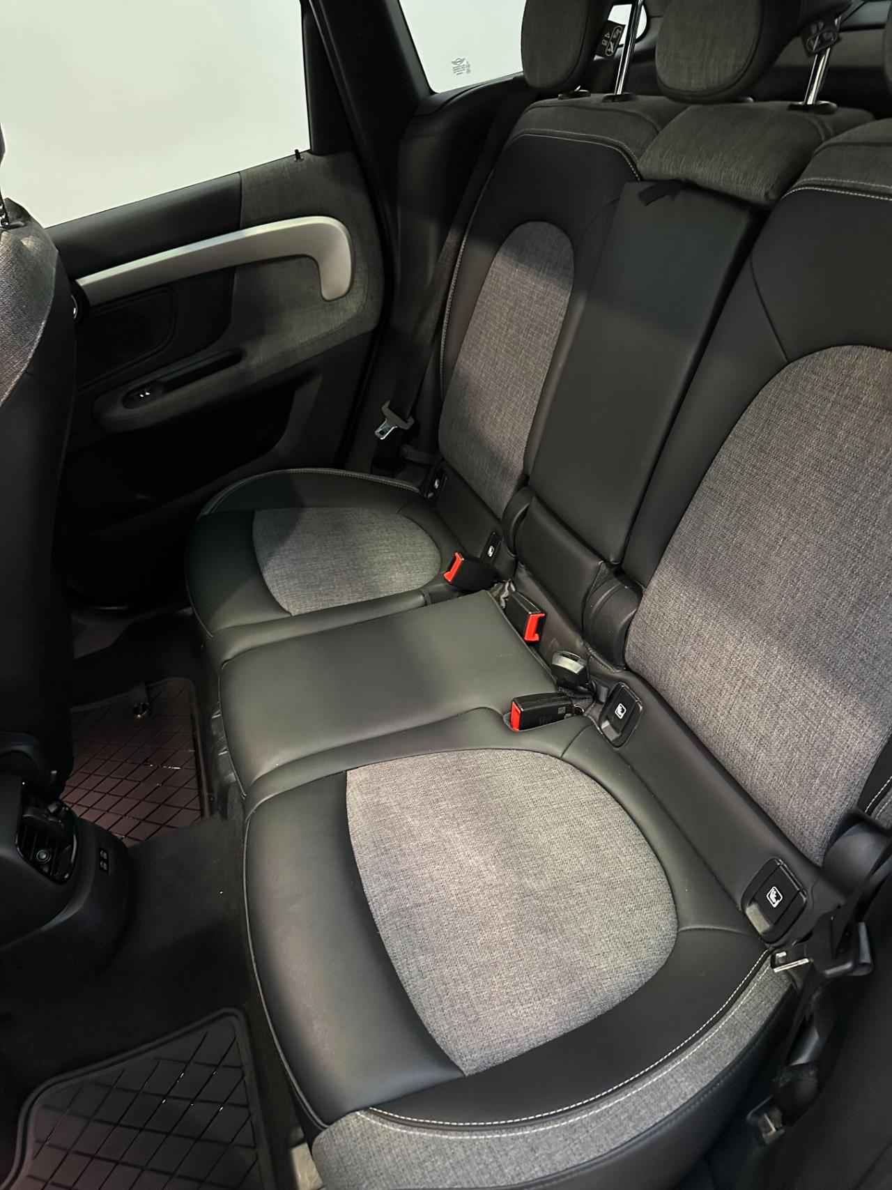 Mini Cooper D Countryman 2.0 Untamed Edition