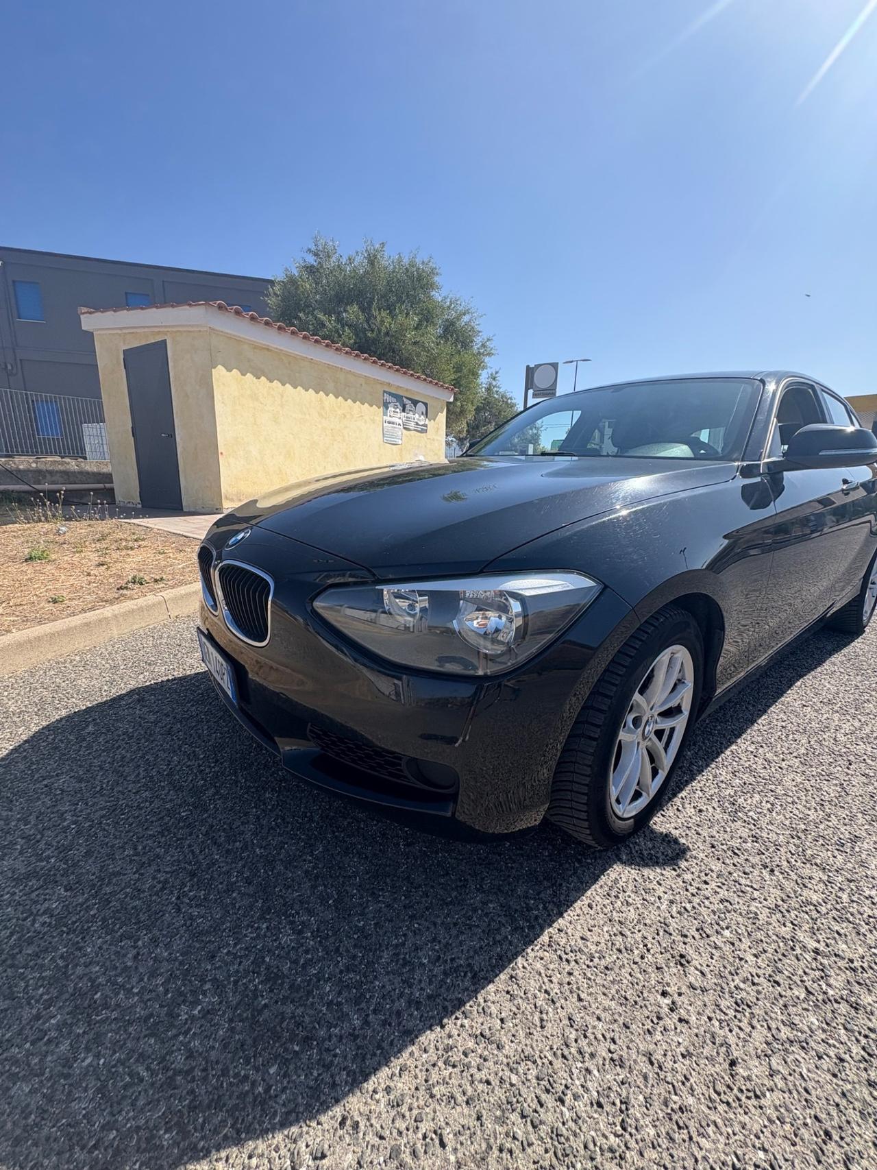 Bmw 116 118d 5p. Urban