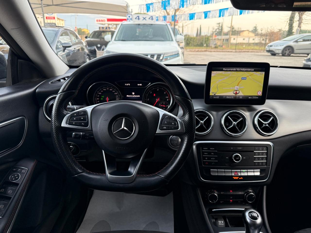 " DA VETRINA " MERCEDES CLA 200 d Automatic Premium