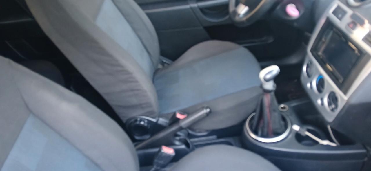 Ford Fiesta 1.4 TDCi neopatentati