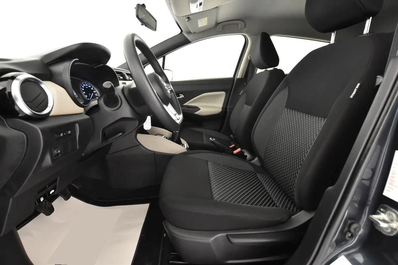 Nissan Micra 1.0 Acenta 71 CV