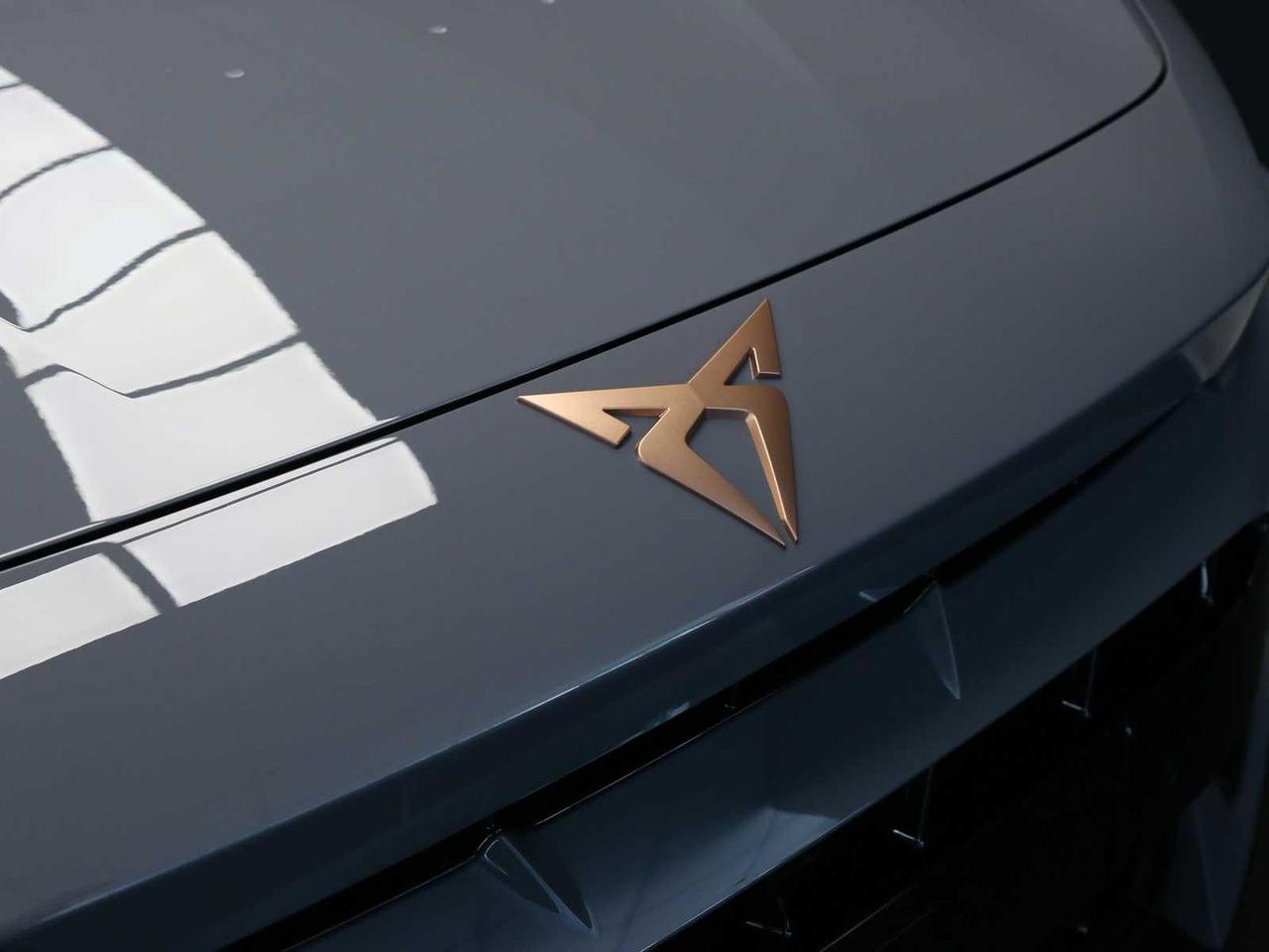 Cupra Formentor - 1.5 150CV Hybri #10208