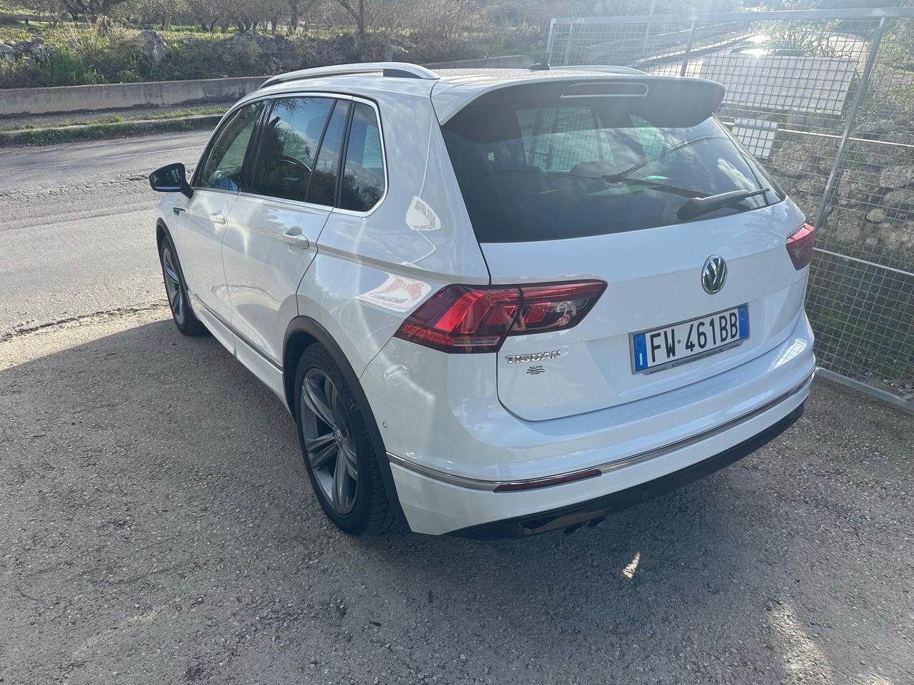 Volkswagen Tiguan 1.6 TDI 116 cavalli R-line