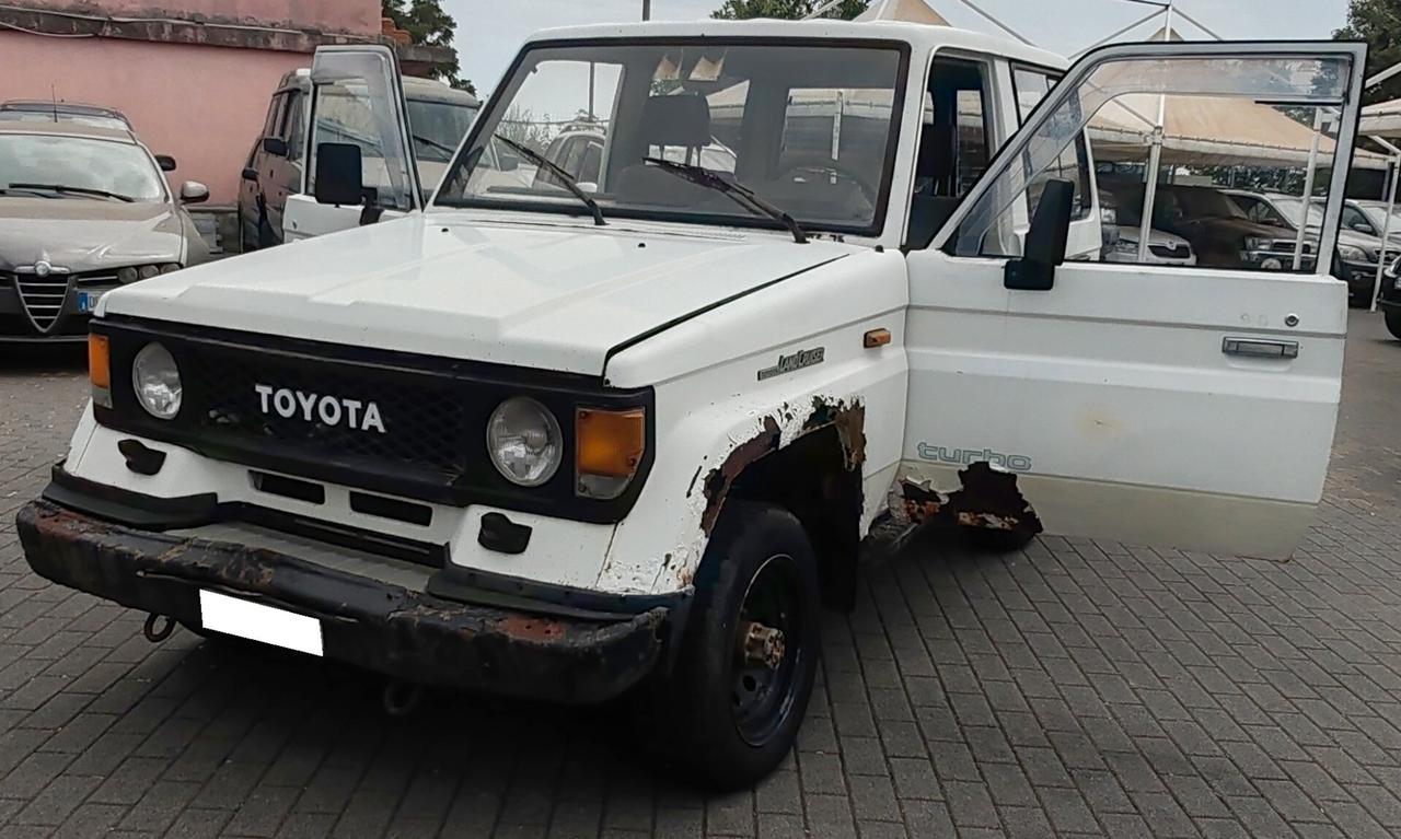 Toyota Land Cruiser II 2.4 turbodiesel LJ70 VX