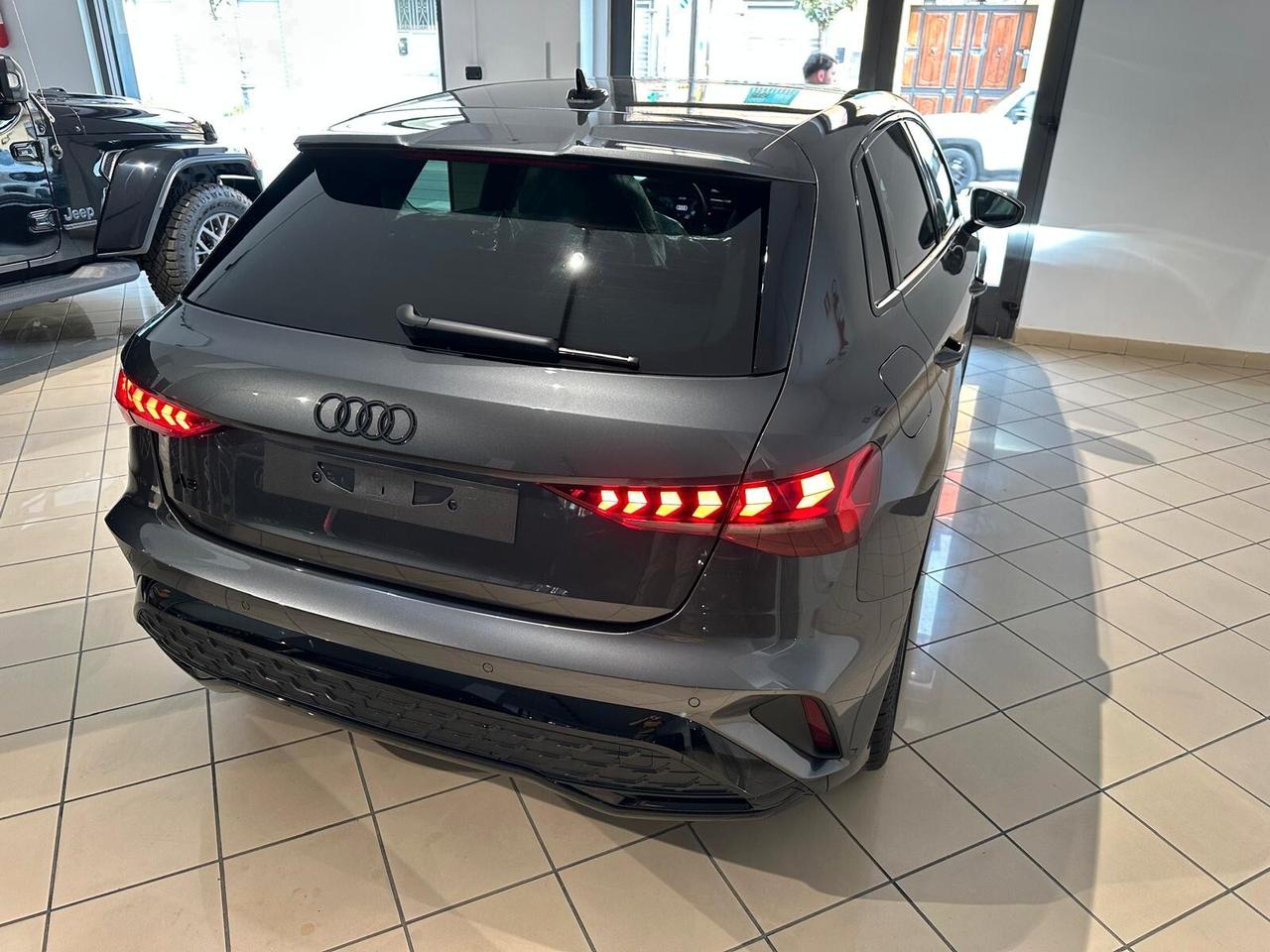 Audi A3 Sportback Black-line 35 2.0 tdi s-tronic