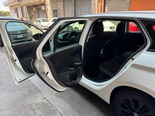 Fiat Tipo 1.3 Mjt S&S SW Street - Sport